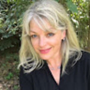 Meet your Posher, Gwen